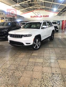 جیپ گراند شیرۆکی